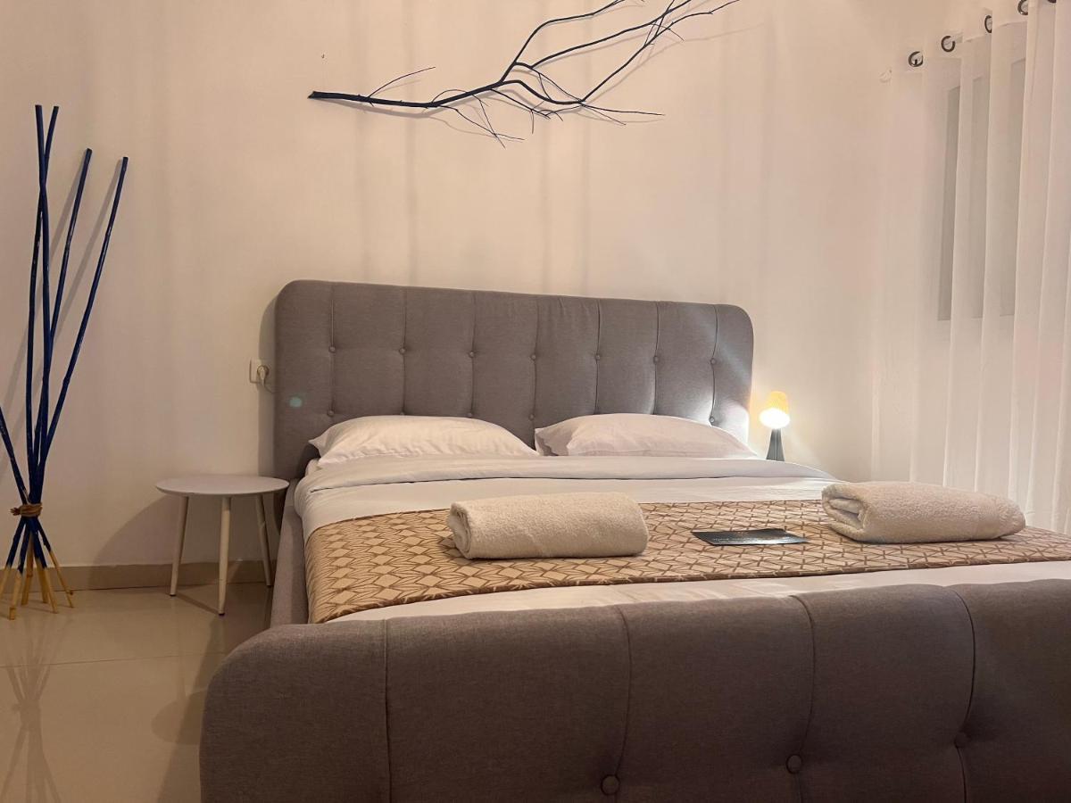 Kingdom Of The Dead Sea Crown Group Collection Apartment Neve Zohar Luaran gambar