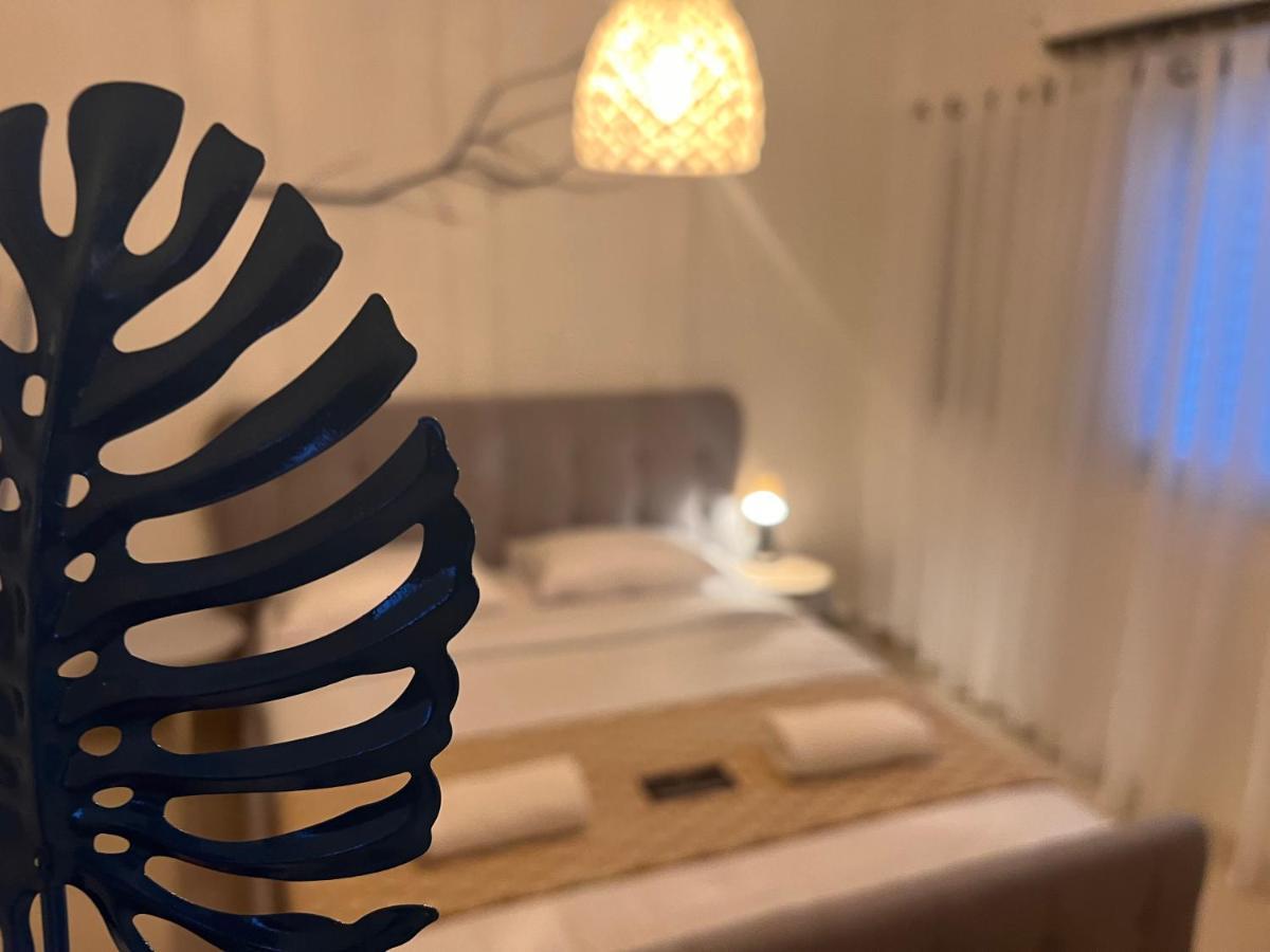 Kingdom Of The Dead Sea Crown Group Collection Apartment Neve Zohar Luaran gambar